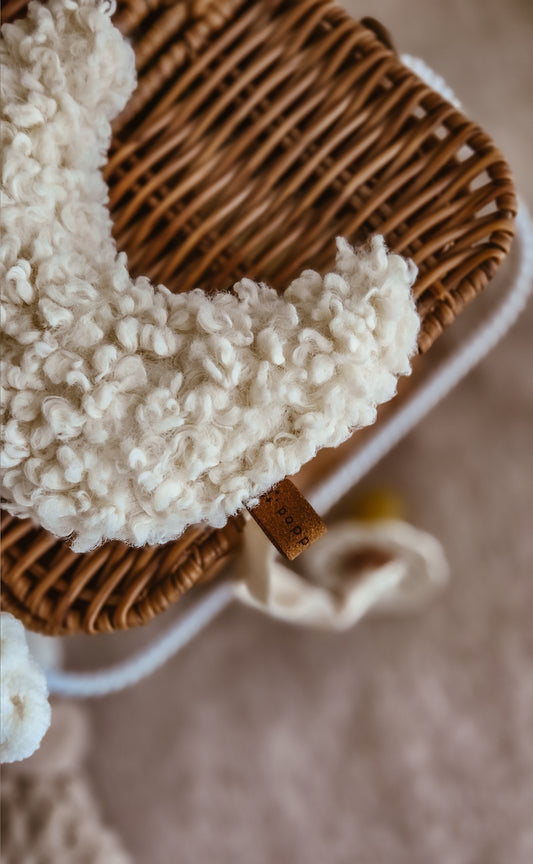 Bouclé Moon Pacifier Chain – Handmade Dummy Chain in Soft Neutral