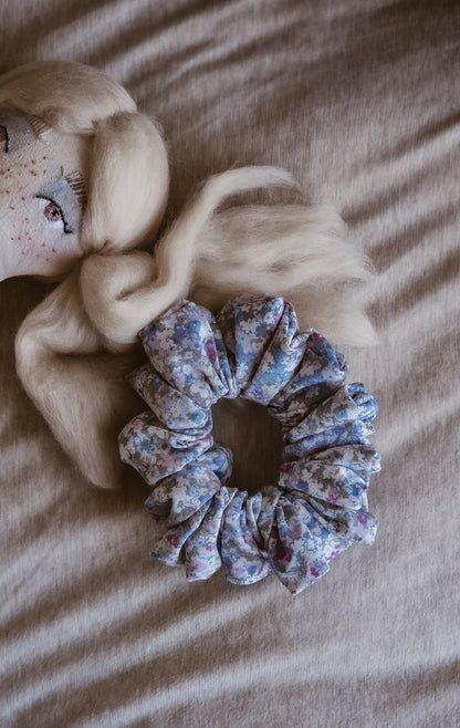 Medium Handmade Scrunchie – Silly Goose Collection - Purple floral