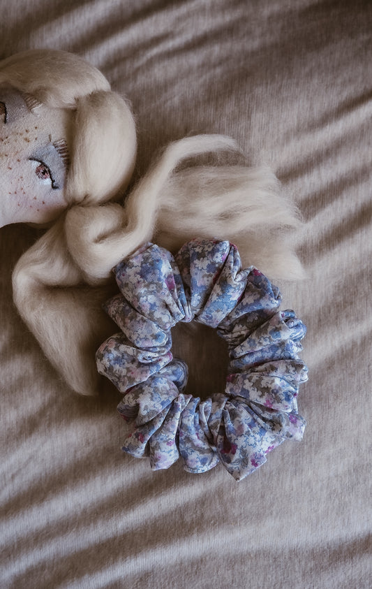 Medium Handmade Scrunchie – Silly Goose Collection - Purple floral