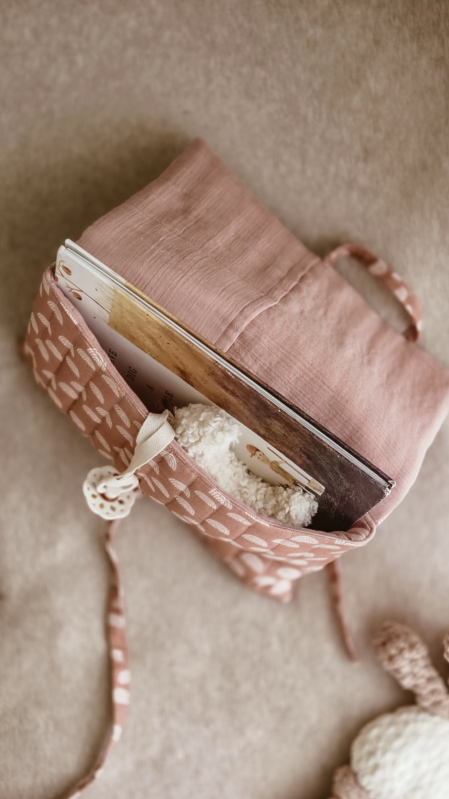 Rainbows and sunshine Quilted Book Sleeve –  Dusty pink