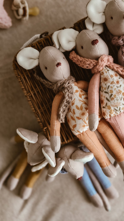 Handmade Linen Mouse | Peach | Heirloom soft toy | Pastel Collection