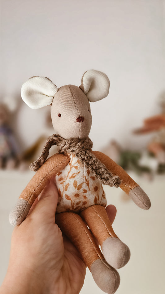 Handmade Linen Mouse | Peach | Heirloom soft toy | Pastel Collection