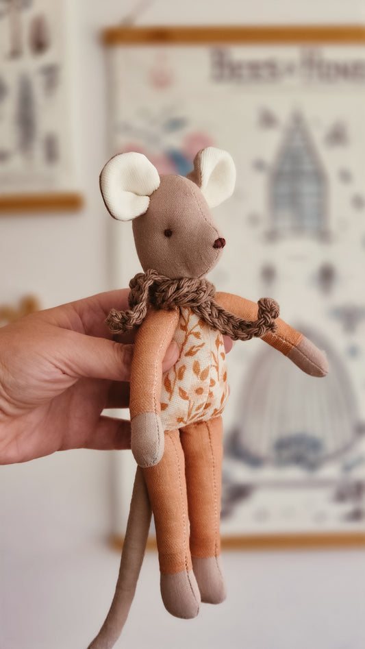 Handmade Linen Mouse | Peach | Heirloom soft toy | Pastel Collection